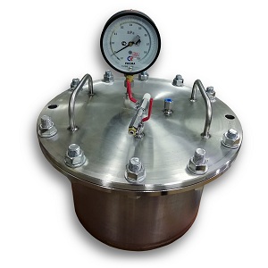 pressure chamber 300
